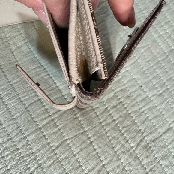 GUCCI VINTAGE ECLIPSE BIFOLD WALLET BROWN & BEIGE SIGNATURE GG - Picture 11 of 14